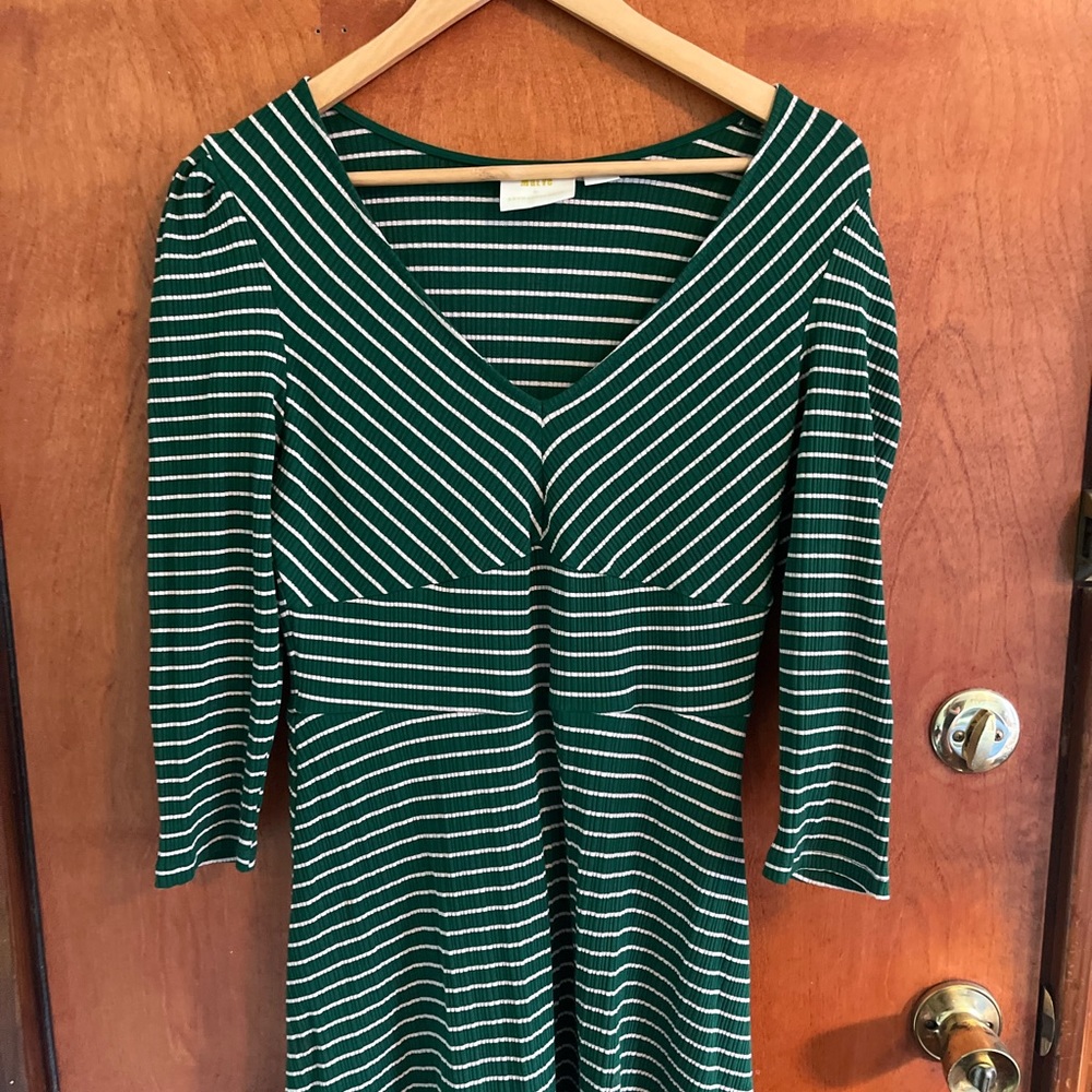 Maeve by Anthropologie green striped size Medium midi dress